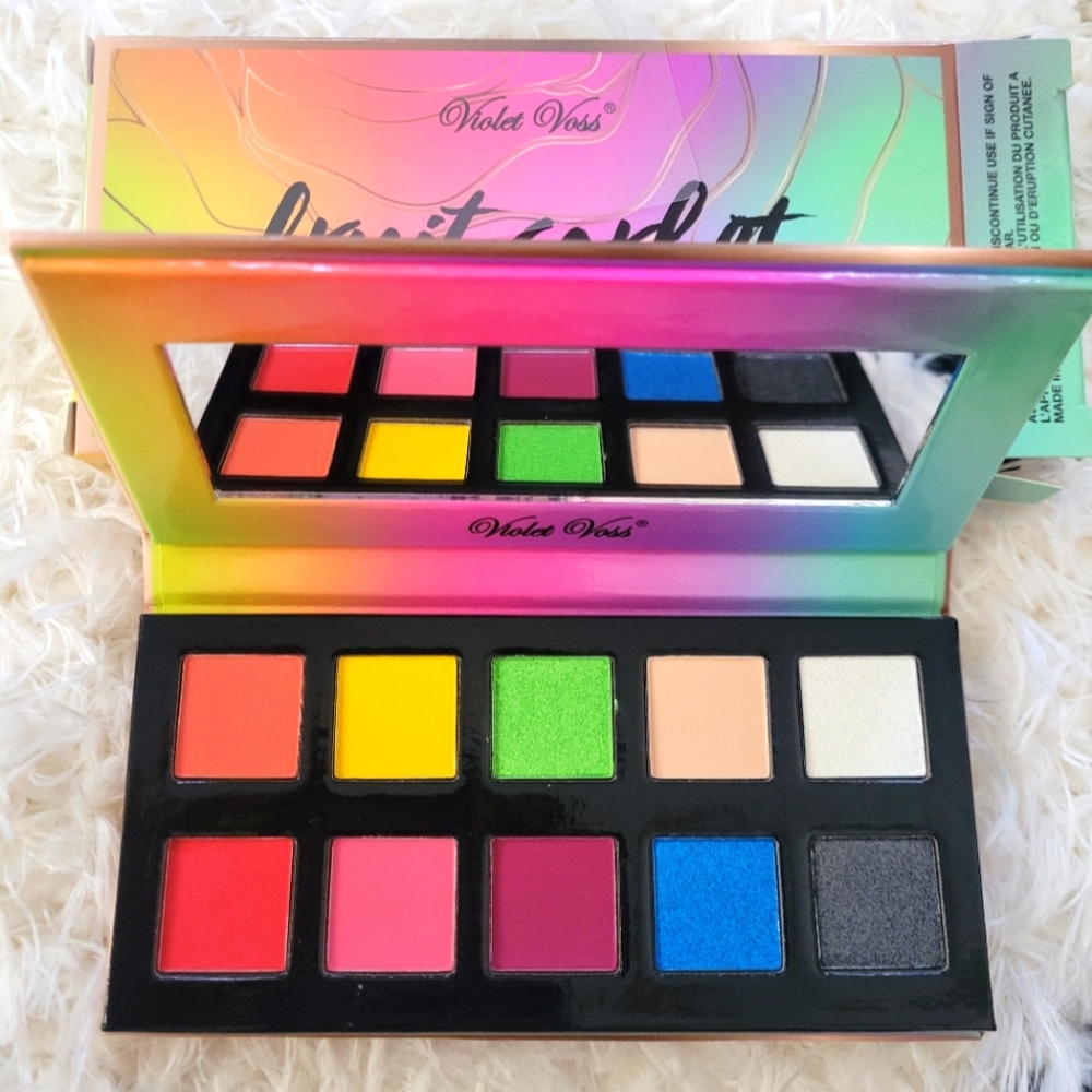 Violet Voss Fruit Sorbet eyeshadow palette.